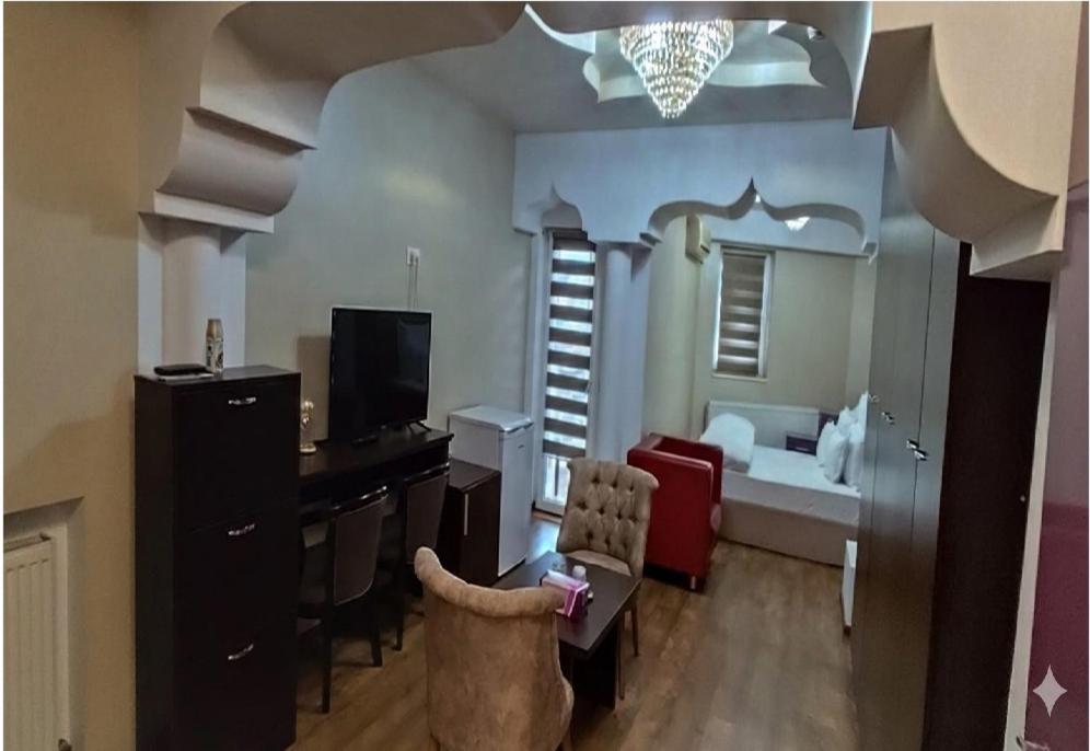 King Room Balcony,1742660212:JPEG